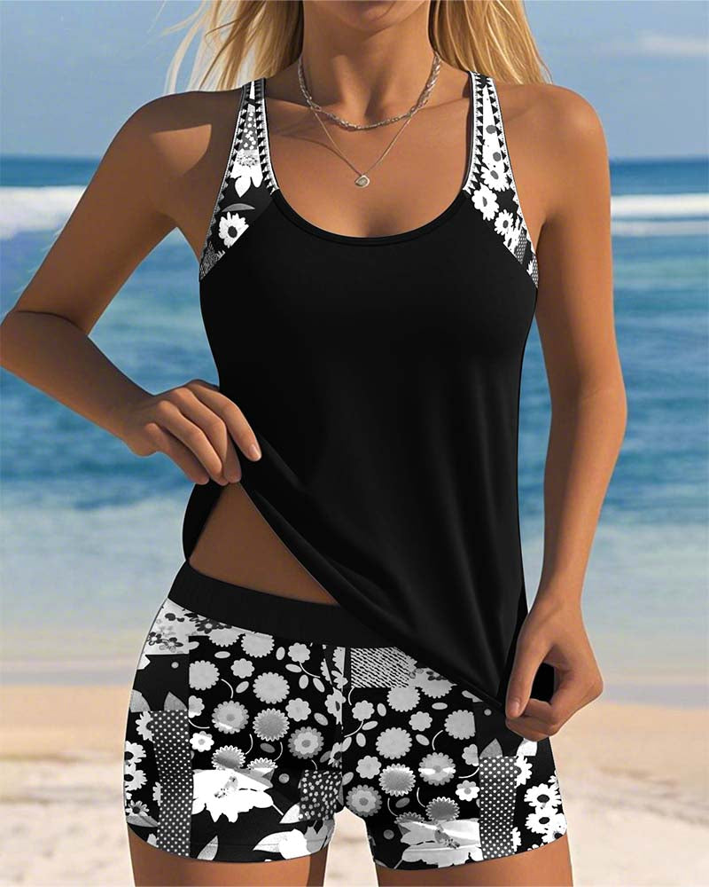 Victoria | Fashionable Swimsuit Set
